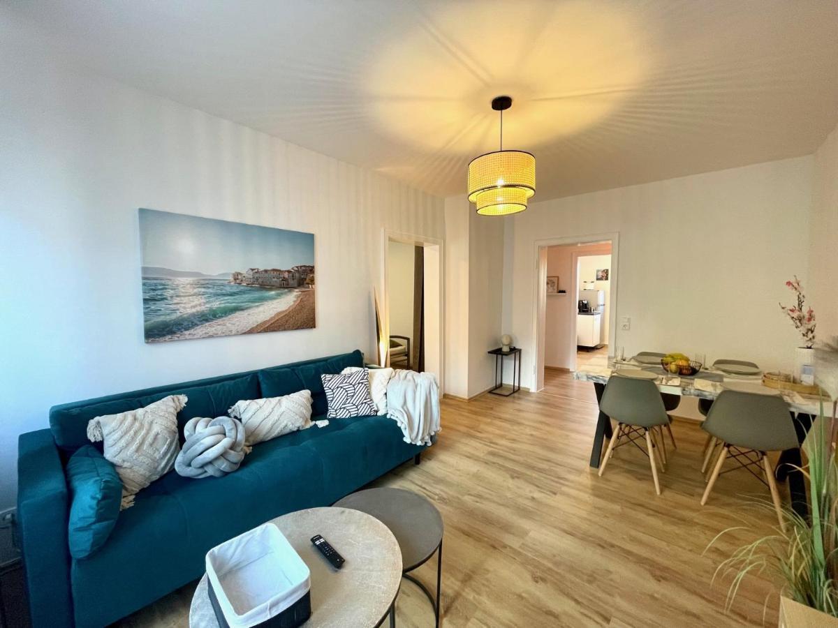 Downtown Apartment By Ninja Spaces - Kingsize-Bett, Kueche, Netflix, Terrasse Wuppertal Exterior photo
